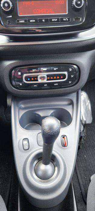 Smart fortwo coupe 90cv cx. aut. NACIONAL
