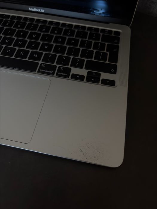 MacBook 2020 Air M1 8GB/256GB