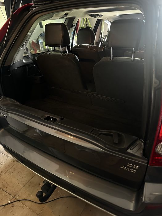Volvo XC90 D5 AWD 163cv Auto | 7 Lugares