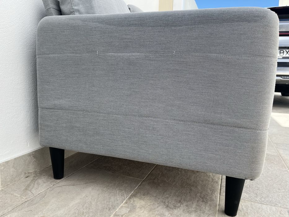 Vende-se sofa de 2 lugares