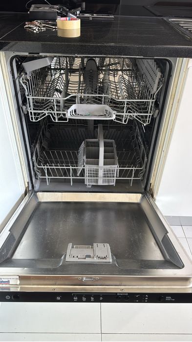 Máquina lavar loiça encastrar Balay