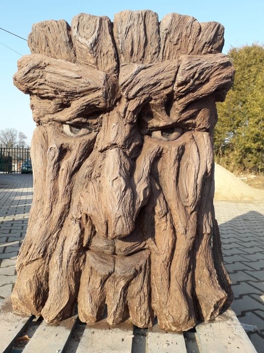 grill ogrodowy betonowy - drzewiec, rzeźba, ozdoba, gril inny duży