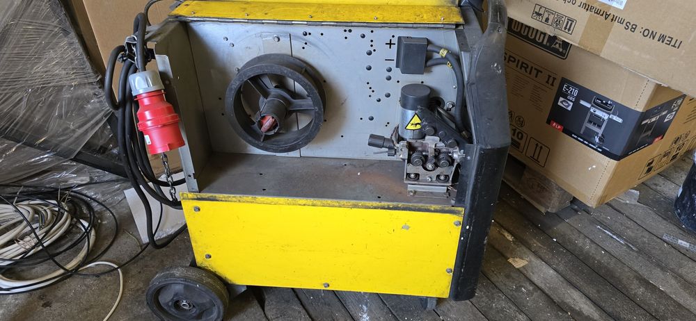 Spawarka Esab Mig c340 PRO