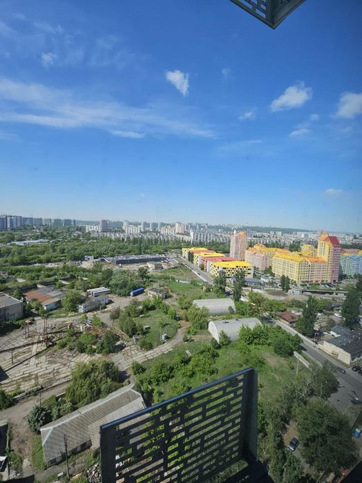 без комісії Star сity буд 1 Каунаська 16 пов 82квм 3415000грн