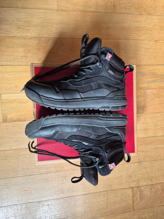 Buty VANS Ultrarange Exo Hi Mte2 czarne 38