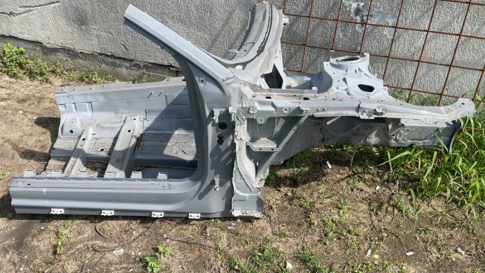 Четверть передня Audi A5 B9 - LY9B LY9C LX7L LZ7S LX5Q