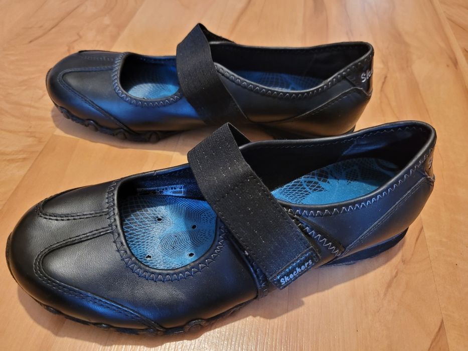 Buty damskie Dziewczęcej Skechers,  skórzane,  roz 37, wkładka 24cm