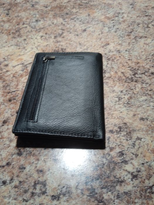 Кошелек мужской кожаный