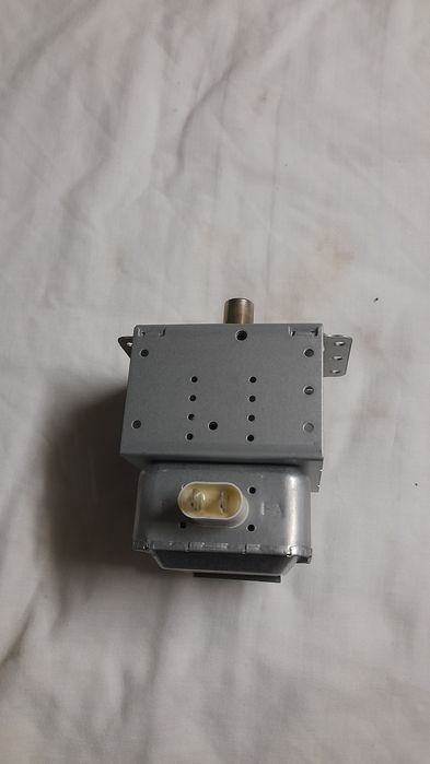 Magnetron para Microondas Witol 2M217J