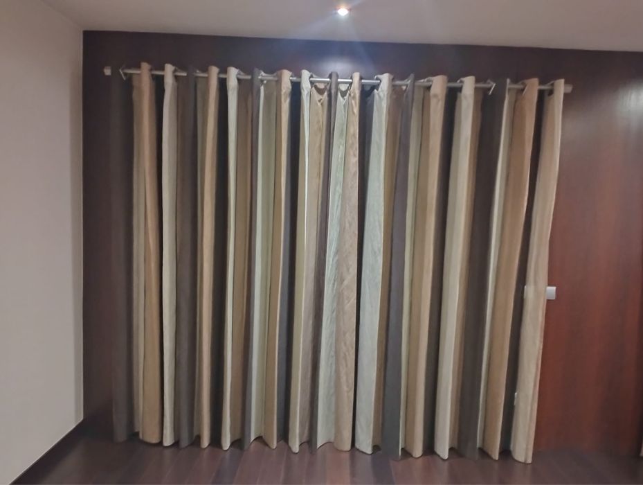 Cortinas (par) barões em Inox