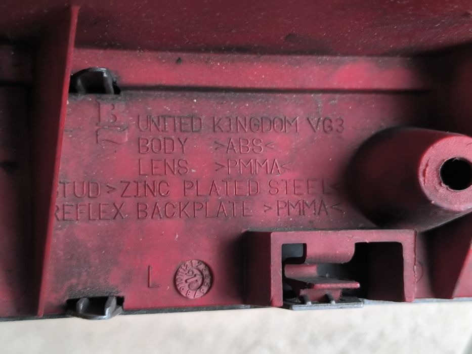 Farolim Esquerdo Audi A4