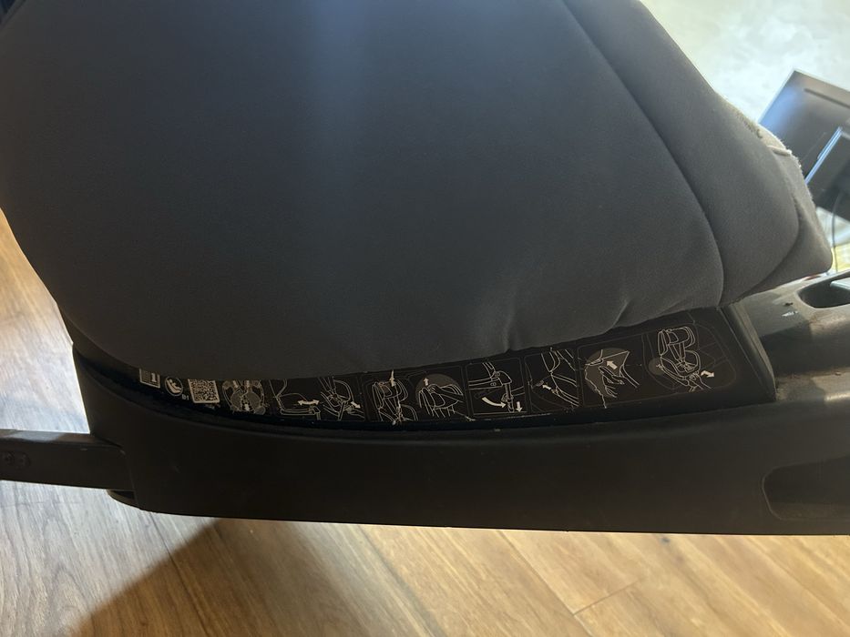 Fotelik Recaro Optiafix 9-18kg