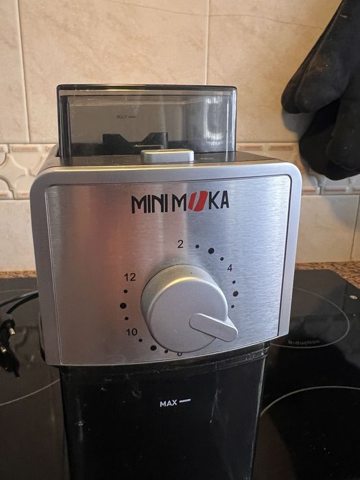 Moinho de Café Minoka  com Regulação de Moagem