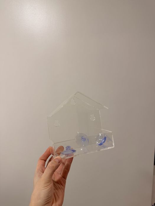 Годівничка на скло, годівниця на вікно