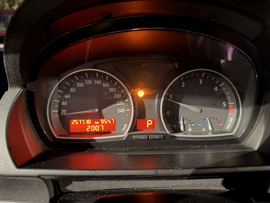 Bmw x3 e83 2.0d polift