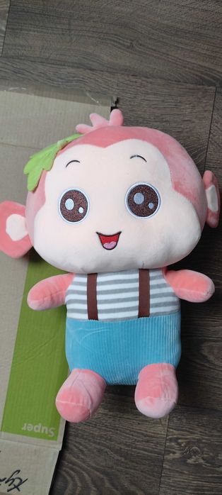 Maskotka duża z kocykiem w środku