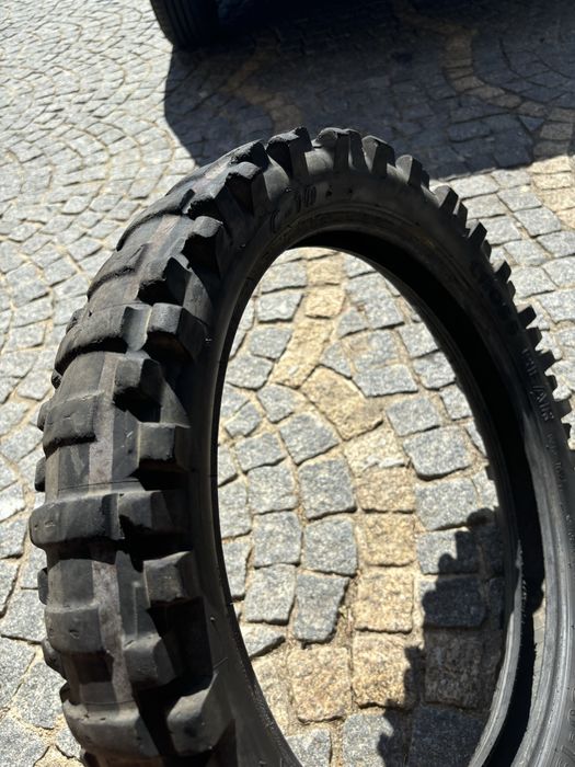 Pneu traseiro motocross 110/90-19
