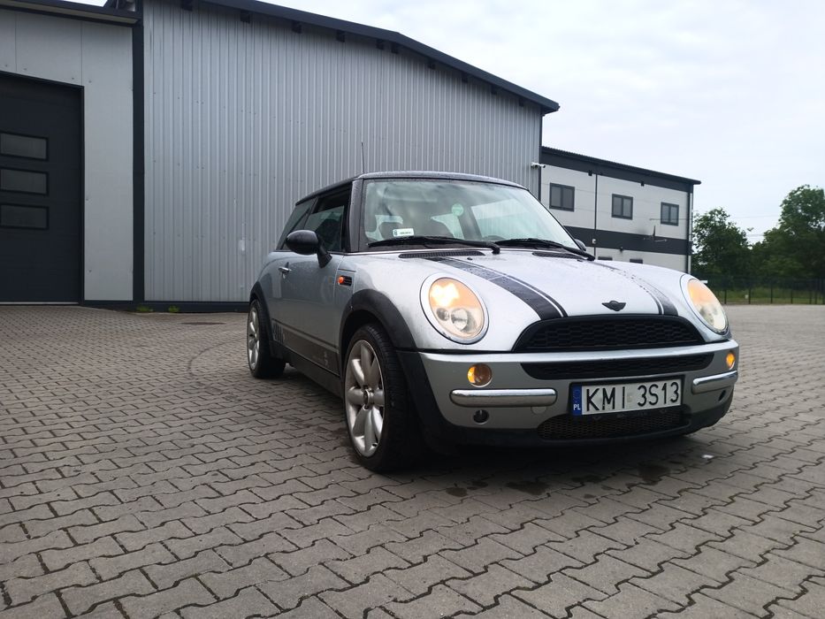 Sprzedam mini Cooper r50 1.6lpg