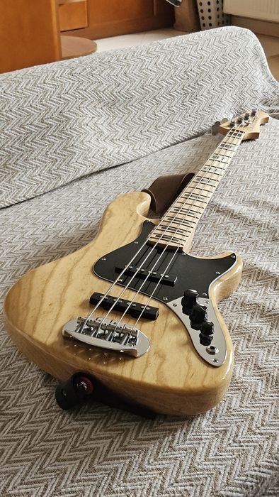 Lakland Skyline Darryl Jones 4 MN NT