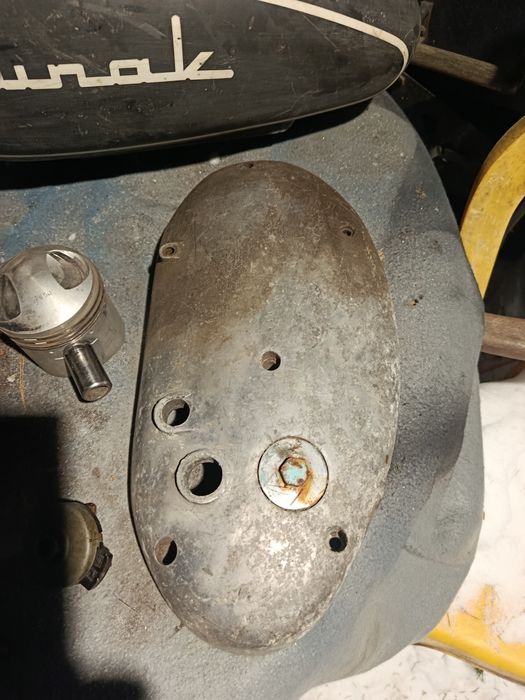 Junak m 10 m07 części zbiornik siedzenia  i inne