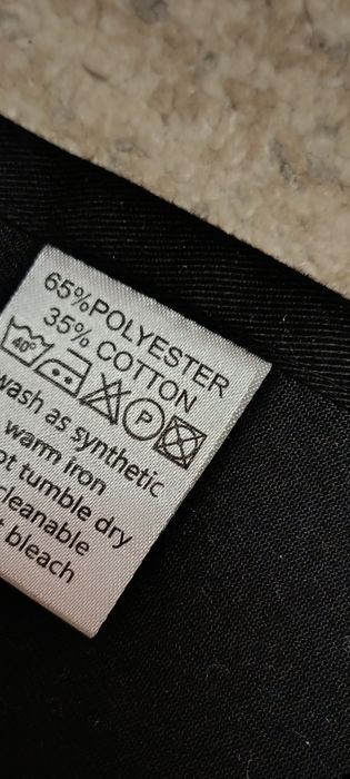 Чорний фартух для роботи