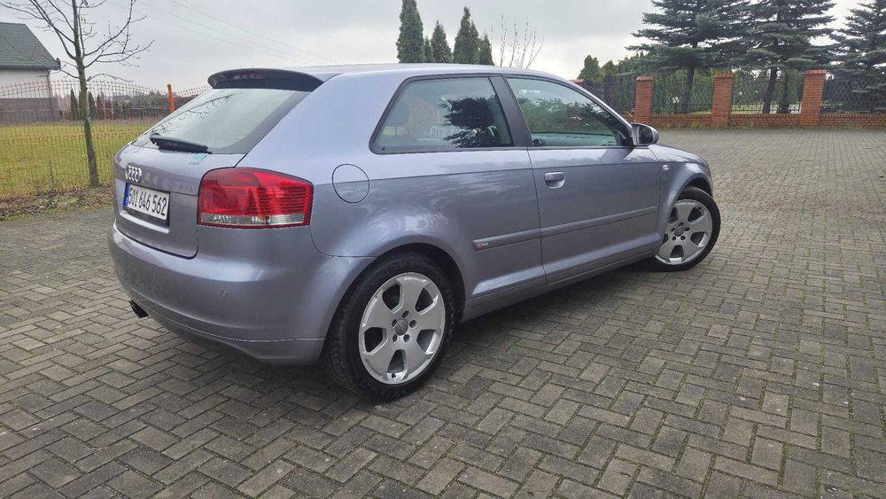 Audi A3 S-Line 1.6 Auto w bdb stanie