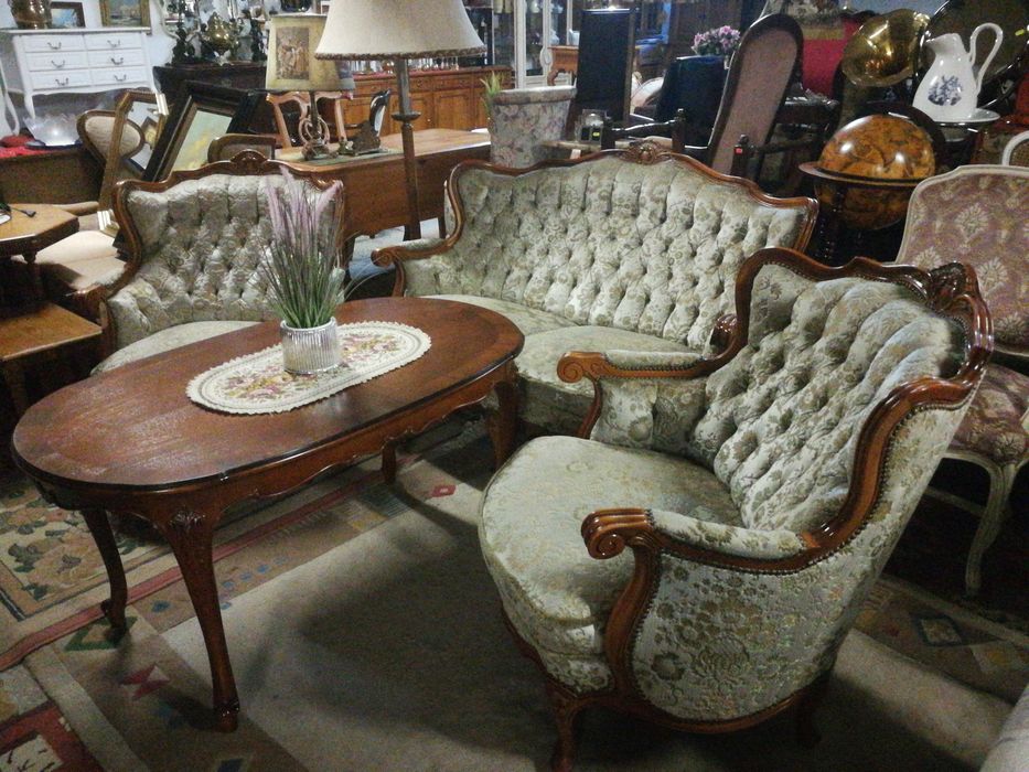 Antyczna kanapa - szezlong