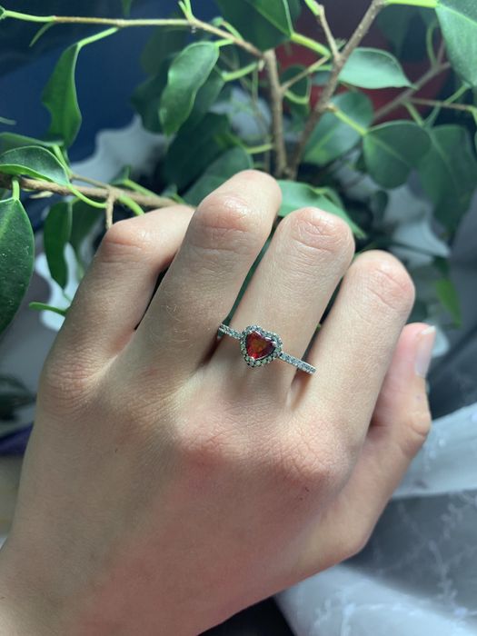 Каблучка пандора