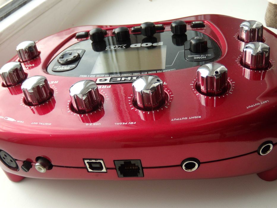 Boss GT-001/ Line6 POD X3/