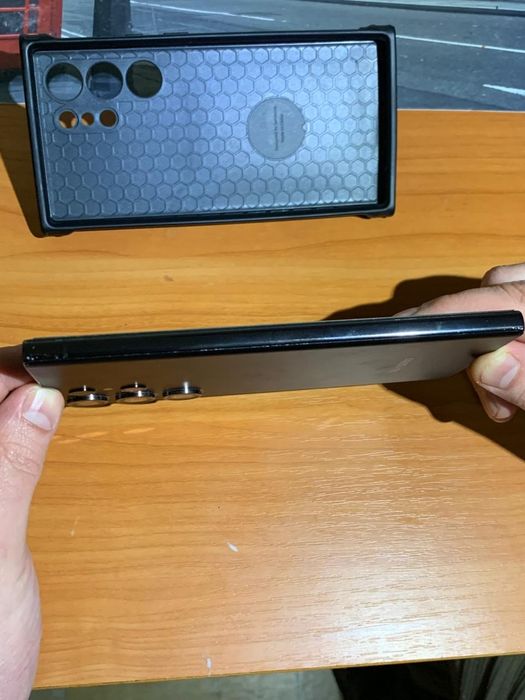 Samsung S23 Ultra 8/256 Black USA. Full комплект.