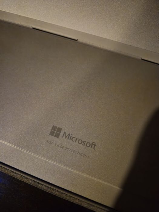 Surface Pro 4 i7 (Com caneta)64585238057347124