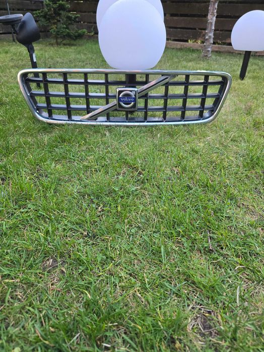 Grill Volvo S60 2005-10 Lift Nr 08693331