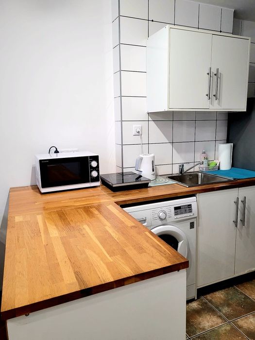 Apartament przy Złotych Tarasach  Doby Godziny Noclegi Warszawa