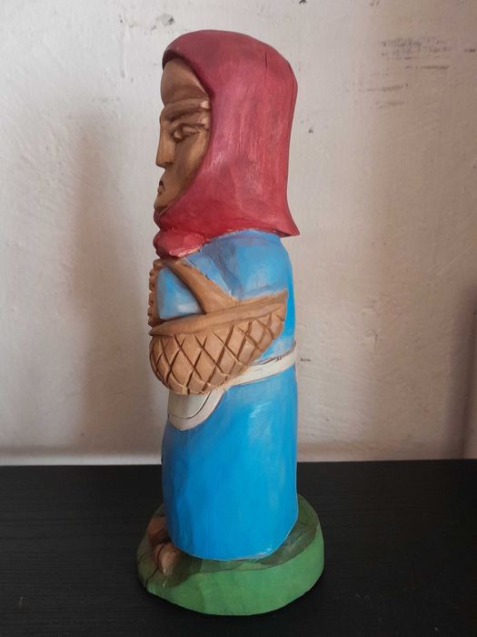 Rzeźba ludowa grzybiarka