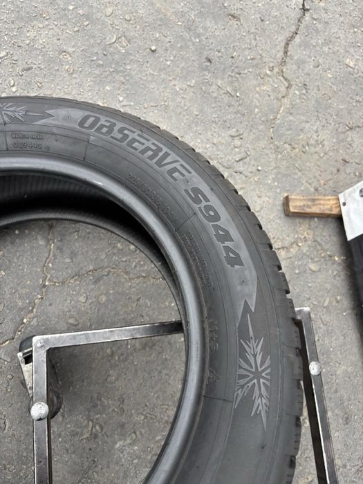 Шини 225/60 R18 пара Toyo , зима 7мм