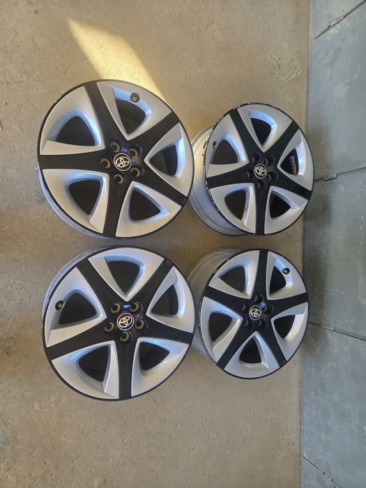 Felgi aluminiowe 17 cali 5x100 Toyota Prius Oryginał