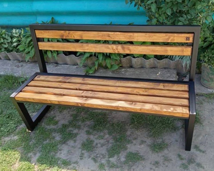 Садові та хатні меблі