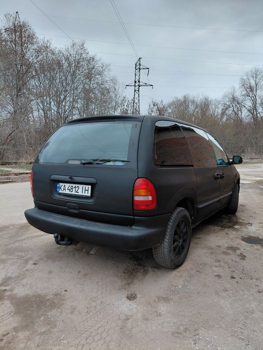 Продам додж ран ван
