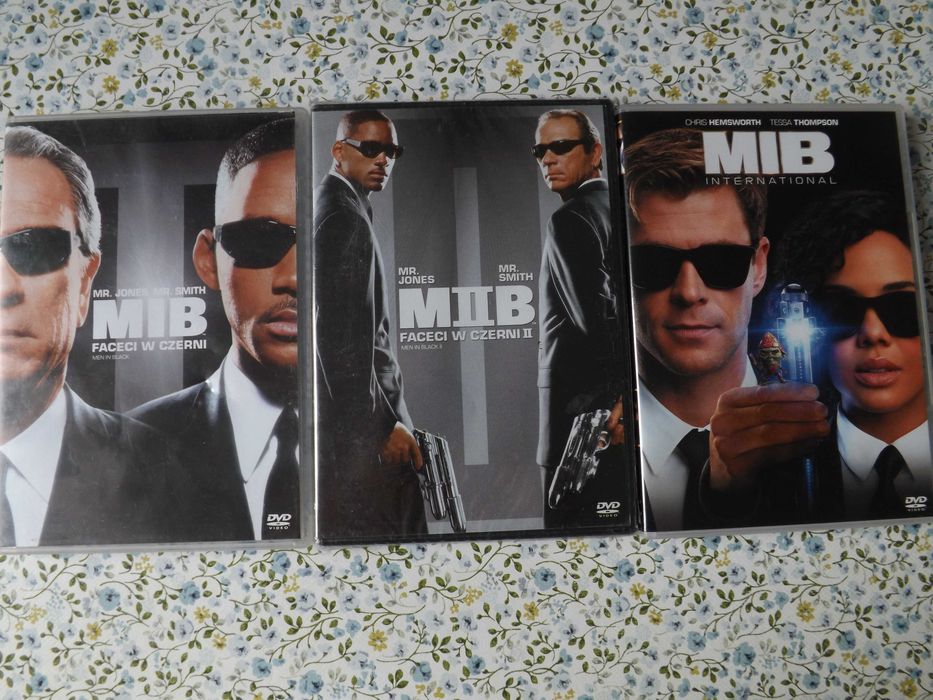 MiB Faceci w czerni filmy bajka sf dvd trylogia