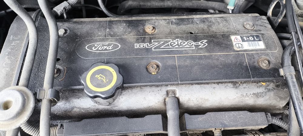 Ford Focus Mk1 Ghia (1998) 28 latek :)