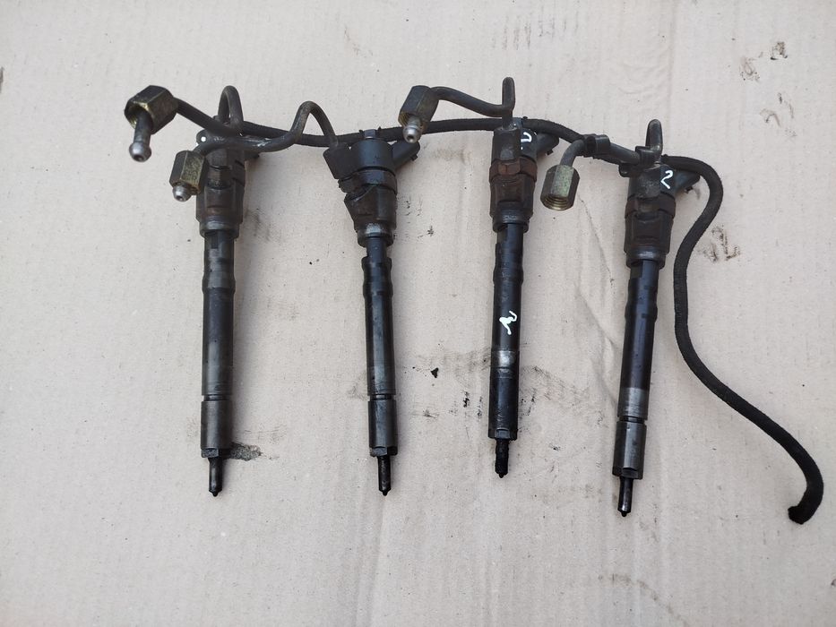 Форсунка тнвд Кіа спортедж Санта фе топливний Kia Sportage 2.0crdi