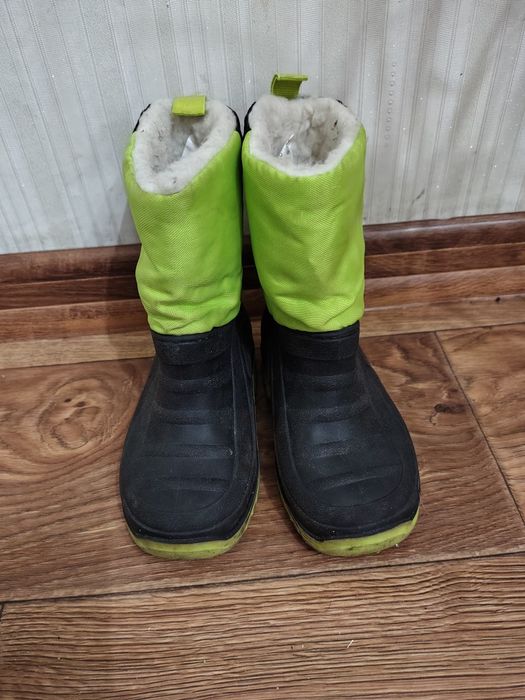 Зимние детские сапоги 24 размер