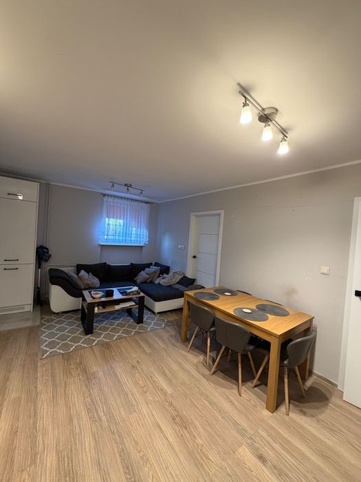 Mieszkanie na sprzedaż – 45 m², 3. piętro