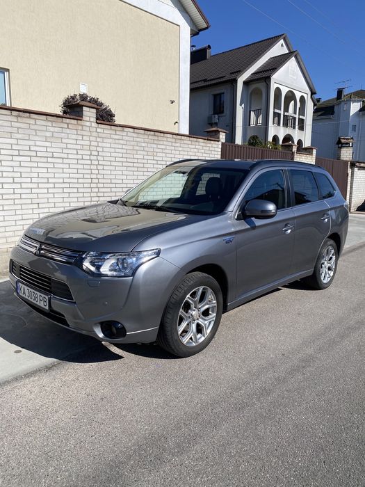 Mitsubishi Outlander 2013