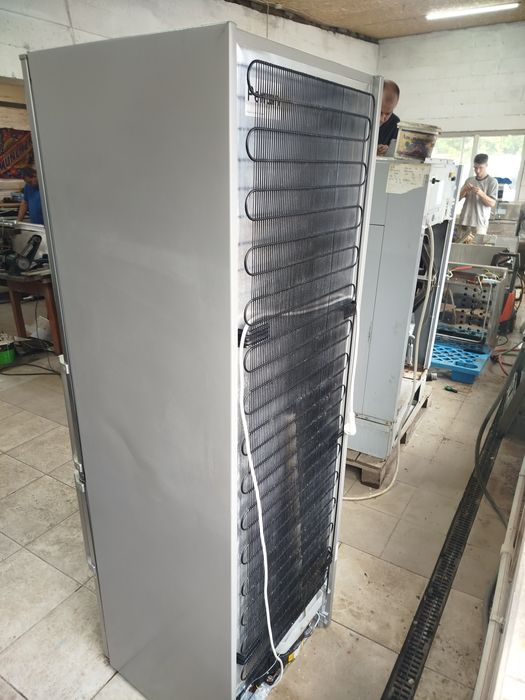 Холодильник Bosch 180см.