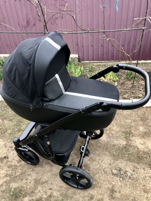 Коляска Bexa air platinum 2 в 1 чорна