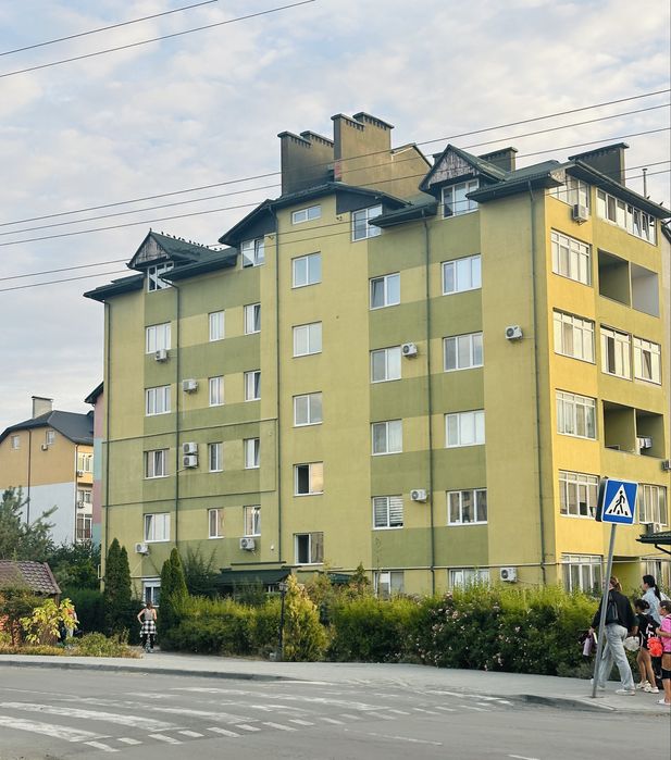 Продаж великої 3х кімнатної квартири
