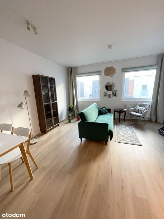 Bezpośrednio nowoczesne, dwupoziomowe mieszkanie do wynajęcia