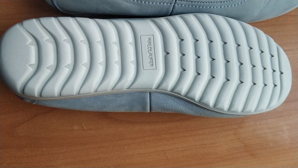 женскиеі кожаные туфли 41р,  26см