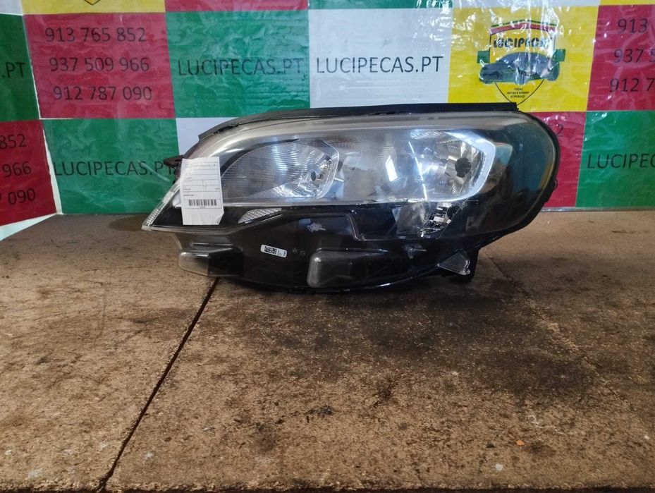 Otica Esquerda Peugeot Expert | 102797